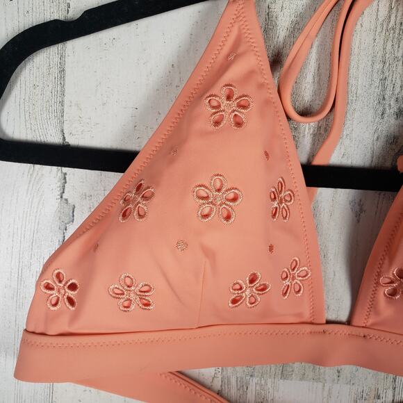 NWT Victoria's Secret Lip Smacker Coral Essential Halter Bikini Top Size Large - Picture 2 of 15